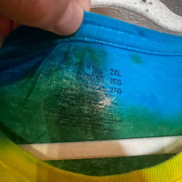 Tie-Dye Heart Shirt Size 2XL - Handmade - Picture 6 of 6